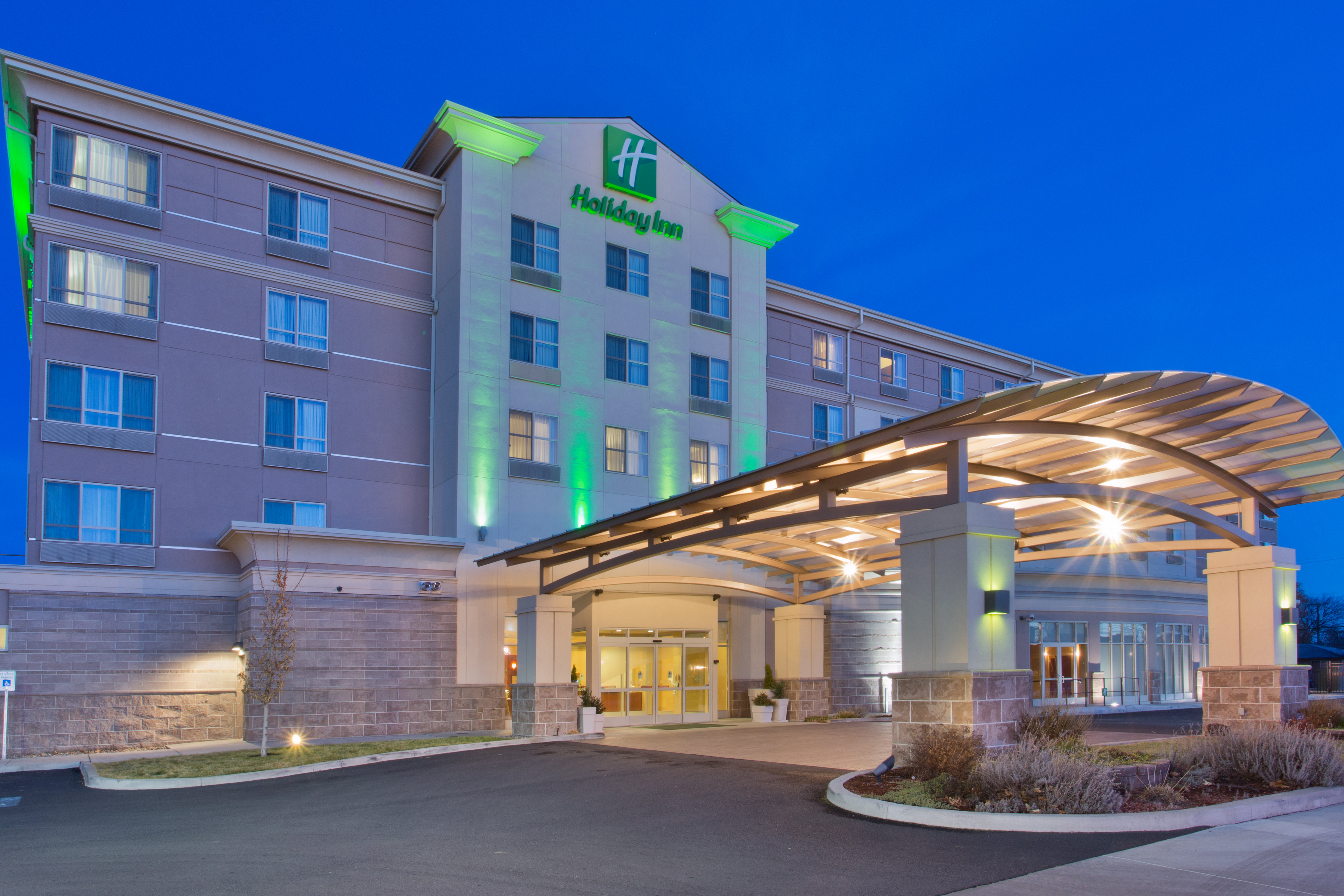 holiday inn yakima by ihg