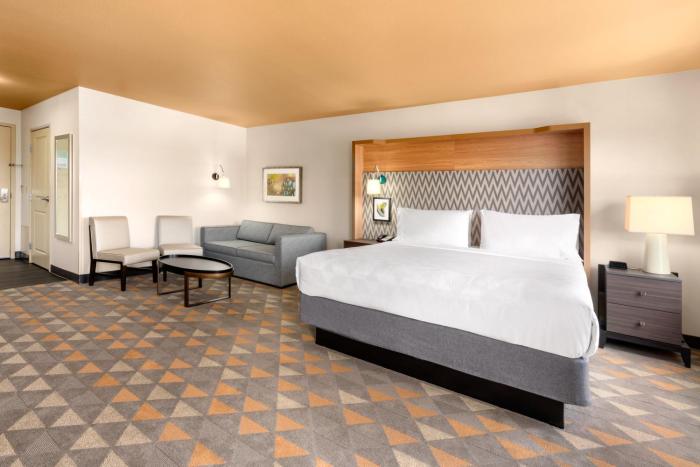 holiday inn yakima by ihg