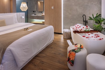 serhs experience suites
