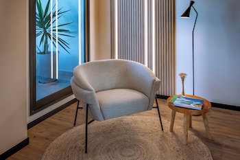 serhs experience suites