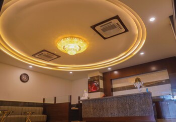 dhauladhar heights resort