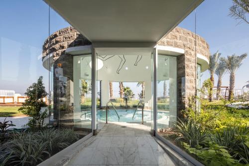 galei kinnereth hotel