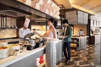 doubletree by hilton osaka castle
