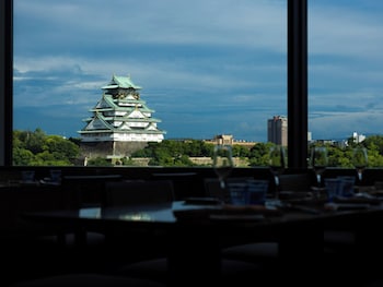 doubletree by hilton osaka castle