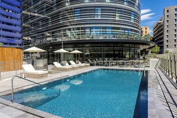 crowne plaza marseille le dome