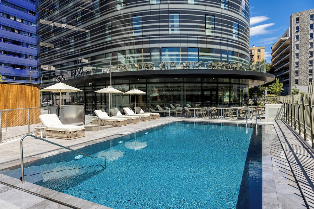 crowne plaza marseille le dome