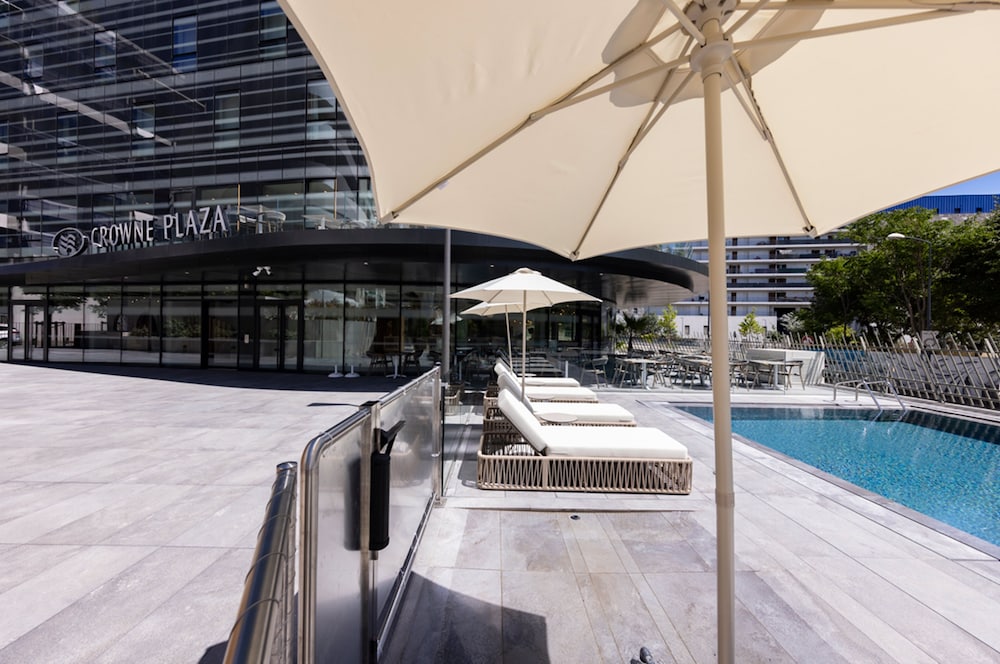 crowne plaza marseille le dome