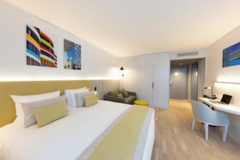 crowne plaza marseille le dome