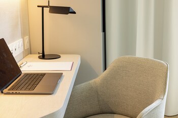 crowne plaza marseille le dome