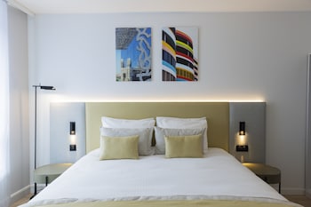 crowne plaza marseille le dome