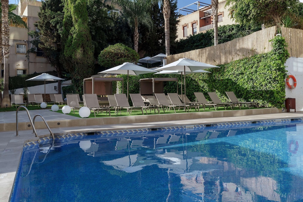 aluasoul costa malaga adults recommended