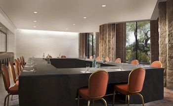 loews ventana canyon resort