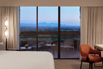 loews ventana canyon resort