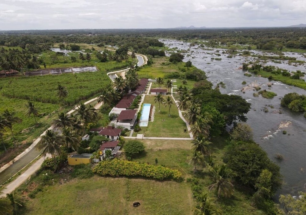 atmaveda riverside retreat