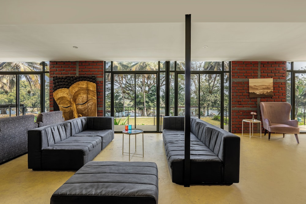 atmaveda riverside retreat