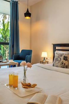 atmaveda riverside retreat