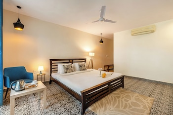 atmaveda riverside retreat