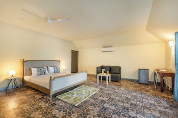 atmaveda riverside retreat