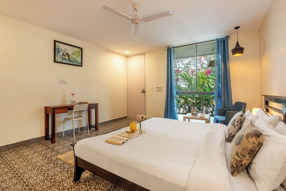 atmaveda riverside retreat