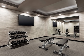 courtyard by marriott tulsa central