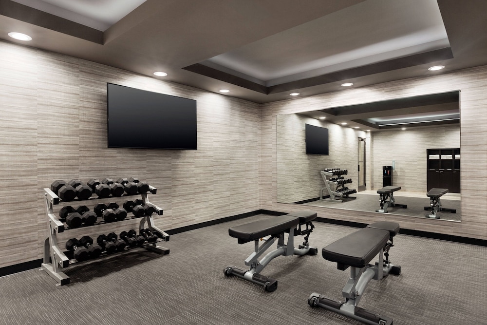 courtyard by marriott tulsa central