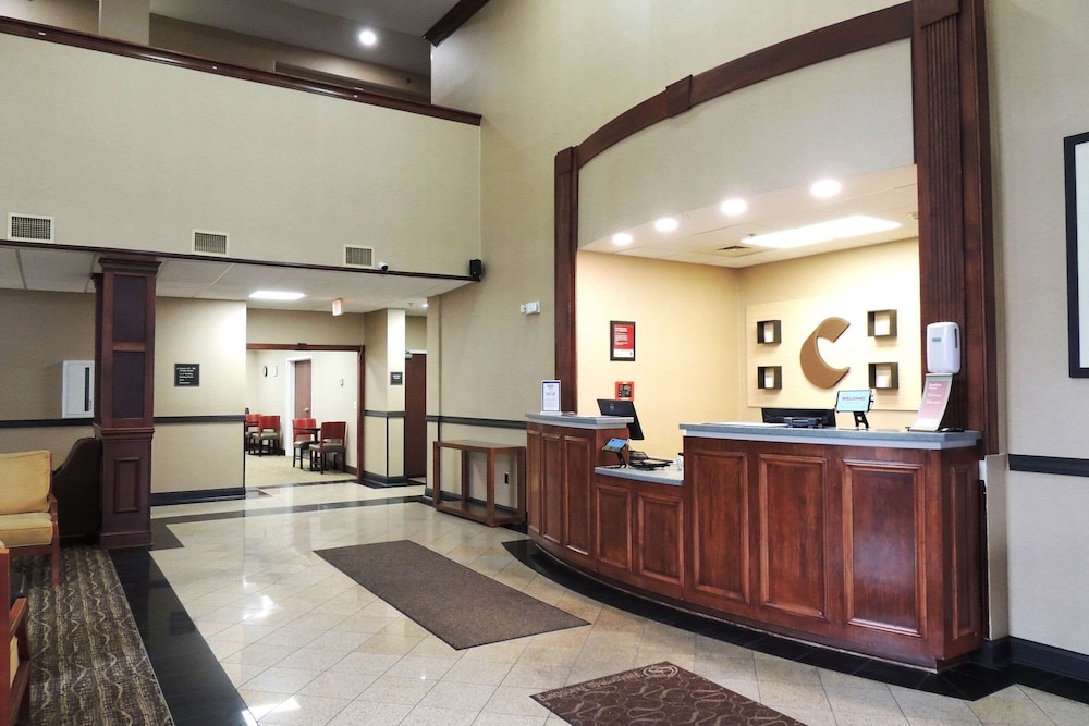 comfort suites twinsburg