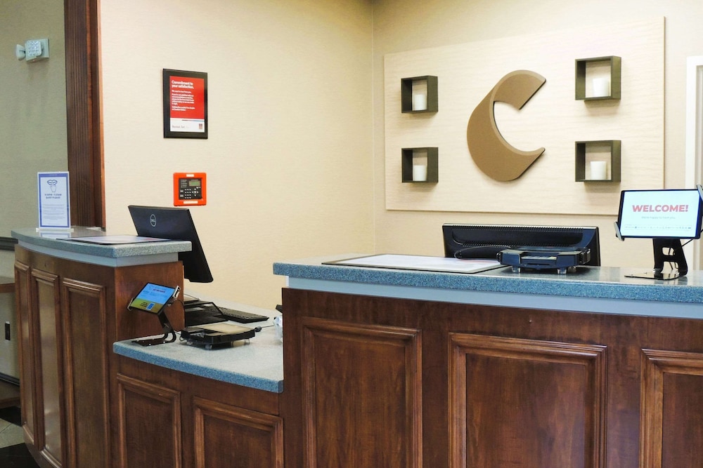 comfort suites twinsburg