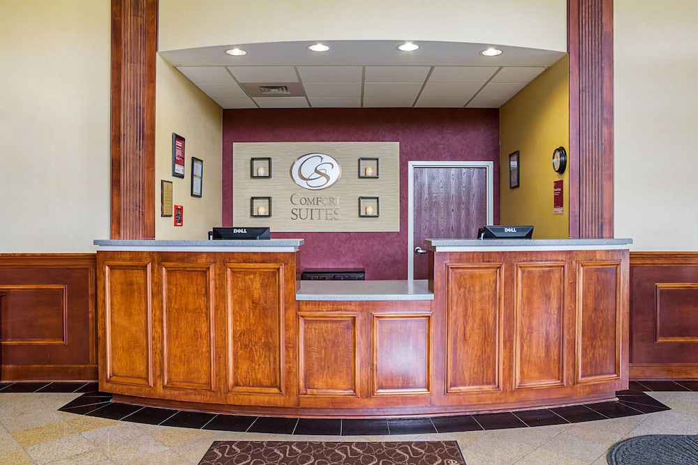 comfort suites twinsburg