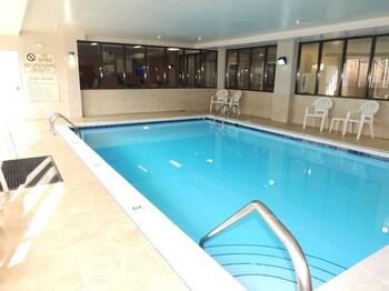 comfort suites twinsburg