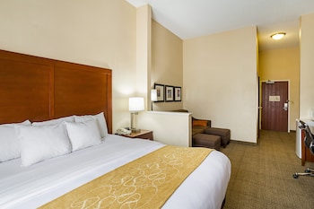 comfort suites twinsburg