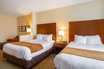 comfort suites twinsburg