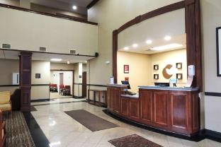 comfort suites twinsburg