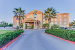 holiday inn express hotel and suites huntsville by ihg