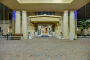 holiday inn express hotel and suites huntsville by ihg