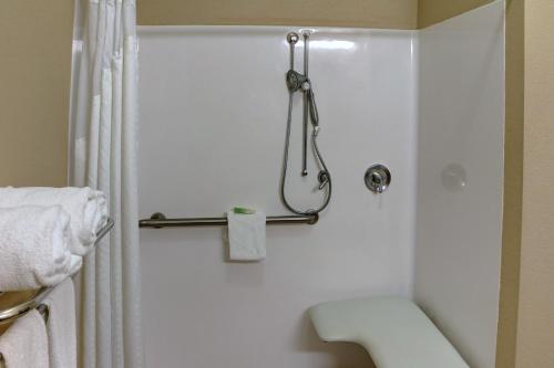holiday inn express hotel and suites huntsville by ihg