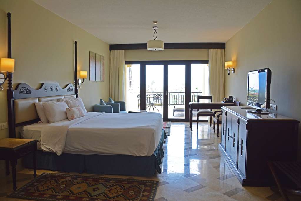 steigenberger aldau beach hotel