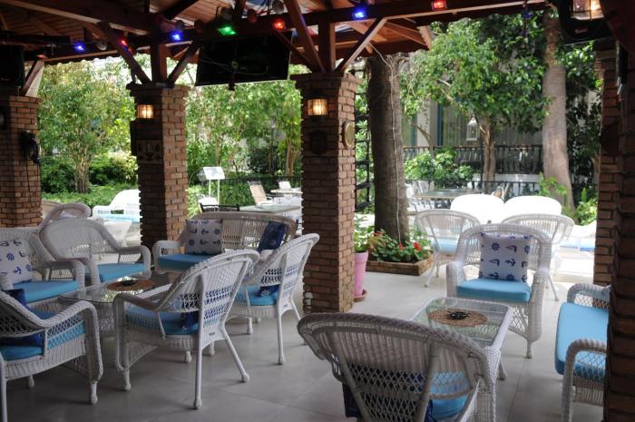 navy hotel