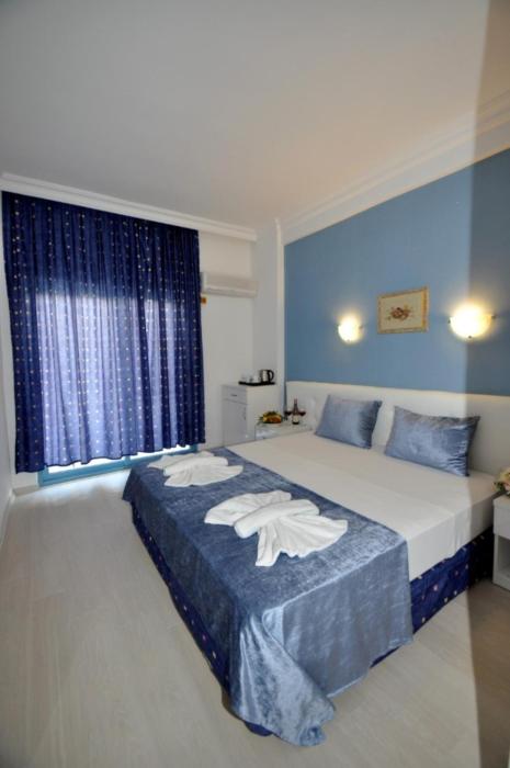 navy hotel