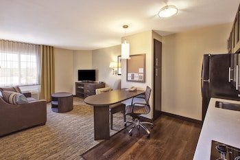 Candlewood Suites Indianapolis Airport By Ihg,Indianapolis>>Indiana,3 star