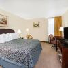 Days Inn By Wyndham Indianapolis Northeast,In Indianapolis (Castleton),2 star