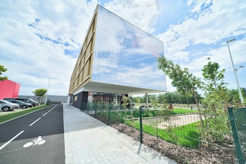 greet hotel cernay mulhouse