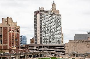 crowne plaza kansas city downtown by ihg