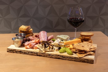 crowne plaza kansas city downtown by ihg