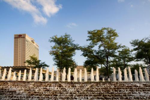 crowne plaza kansas city downtown by ihg