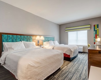 hampton inn and suites cincinnati midtown rookwood