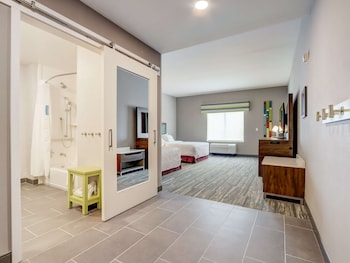 hampton inn and suites cincinnati midtown rookwood