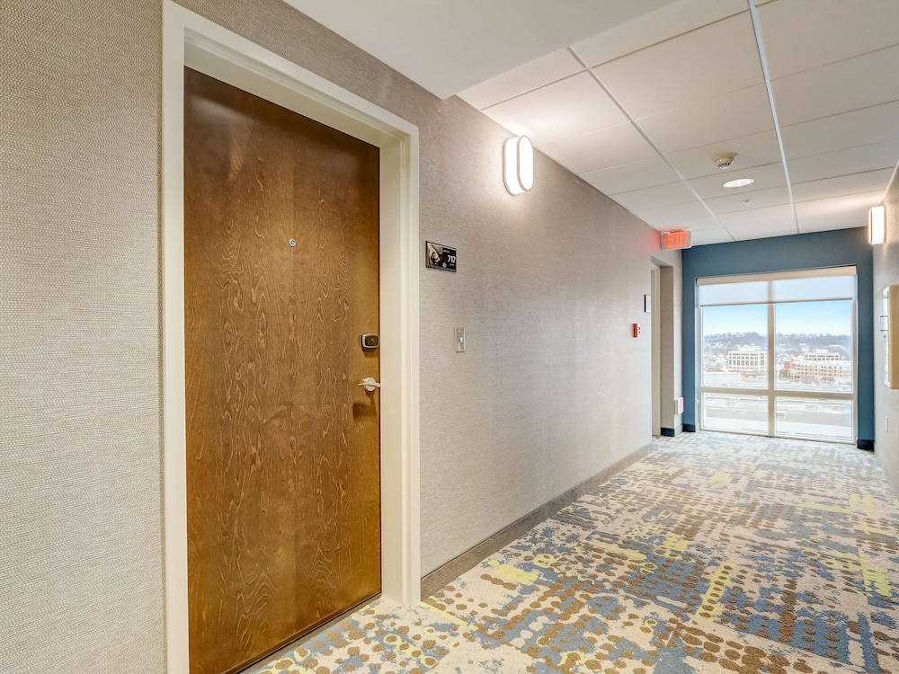 hampton inn and suites cincinnati midtown rookwood