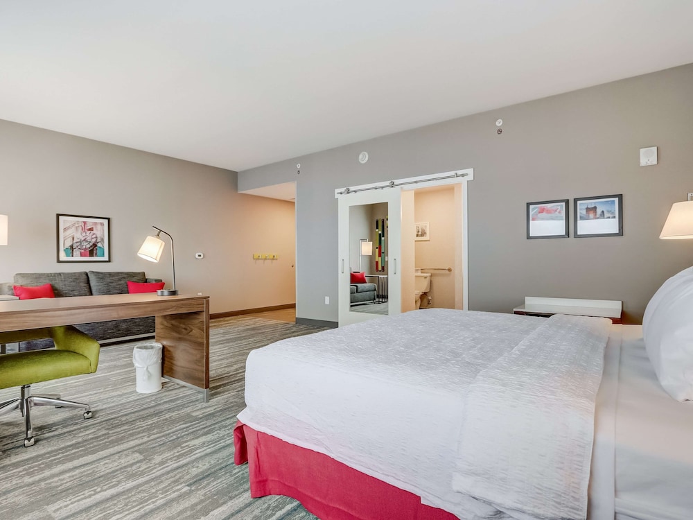 hampton inn and suites cincinnati midtown rookwood