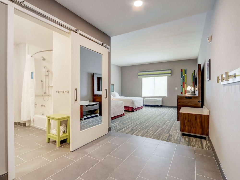 hampton inn and suites cincinnati midtown rookwood
