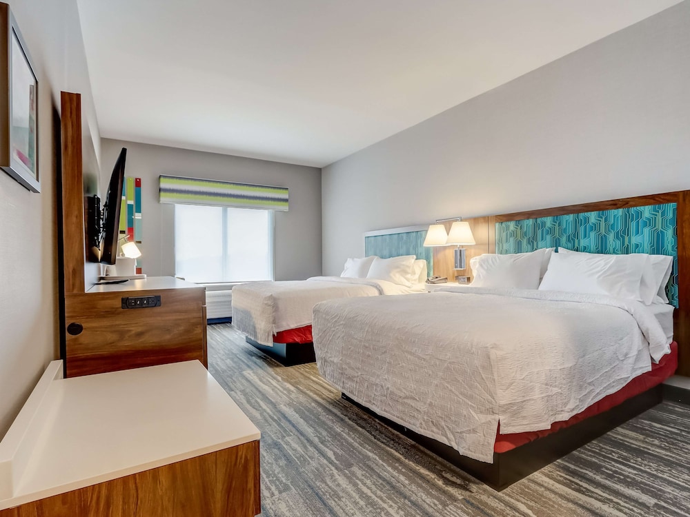 hampton inn and suites cincinnati midtown rookwood